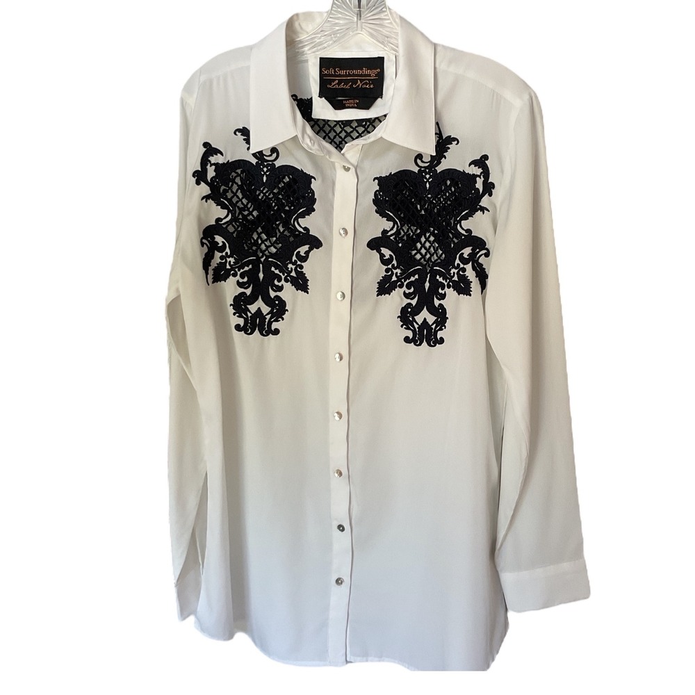 Soft Surroundings Label Noir White Button Down‎ Shirt Blue Lace Detail